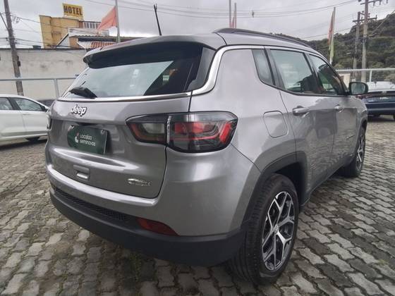 JEEP COMPASS 1.3 T270 TURBO FLEX LONGITUDE AT6 JEEP COMPASS 1.3 T270 TURBO FLEX LONGITUDE AT6